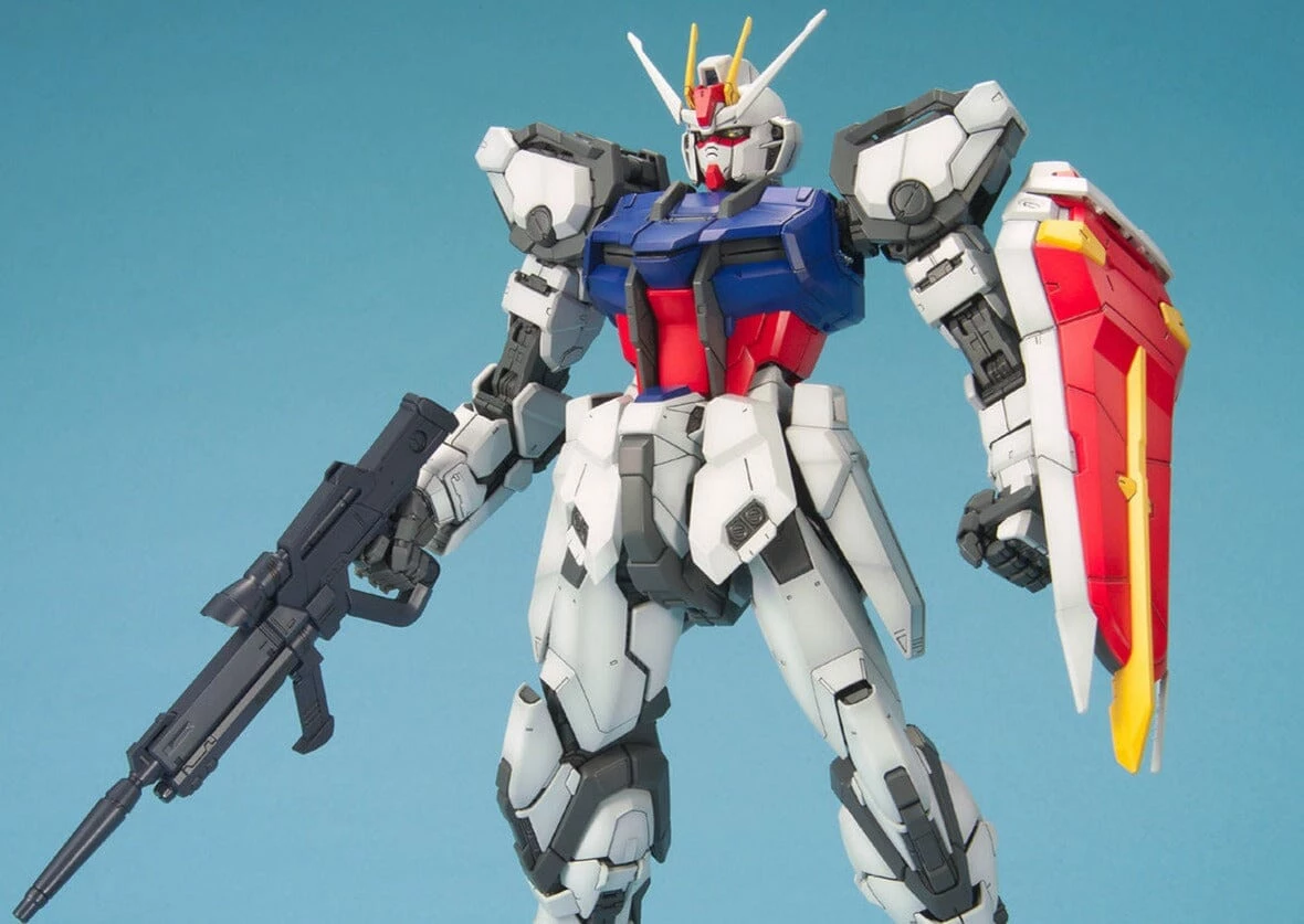 Bandai PG 1/60 Strike Gundam 3 Bandai PG 1/60 Strike Gundam