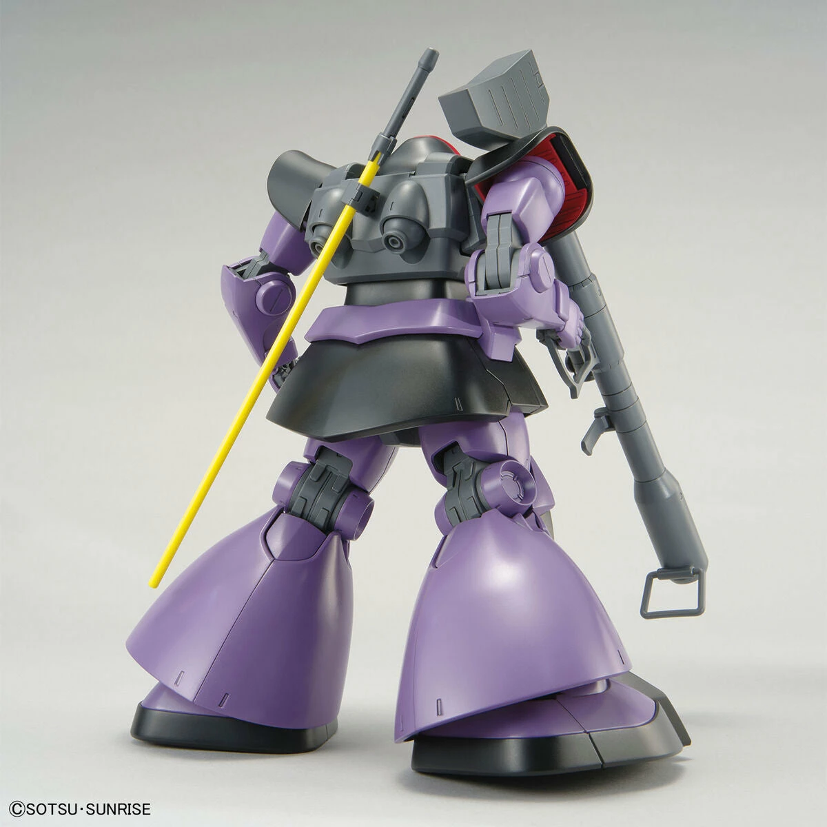 Bandai MG 1/100 Dom (New Ver.) 6 Bandai MG 1/100 Dom (New Ver.) - Image 4