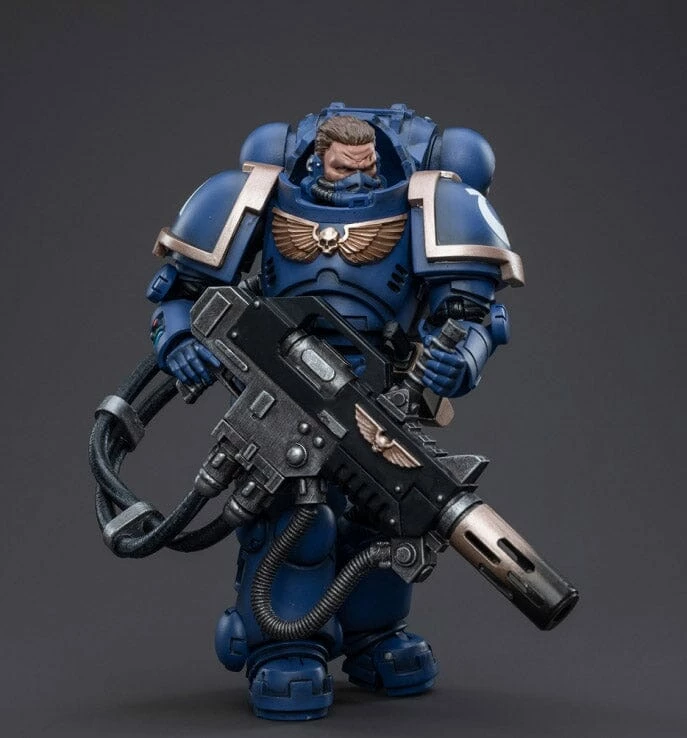 Warhammer 40K Ultramarines Primaris Eradicator 3 1/18 Scale Figure 6 Warhammer 40K Ultramarines Primaris Eradicator 3 1/18 Scale Figure - Image 4
