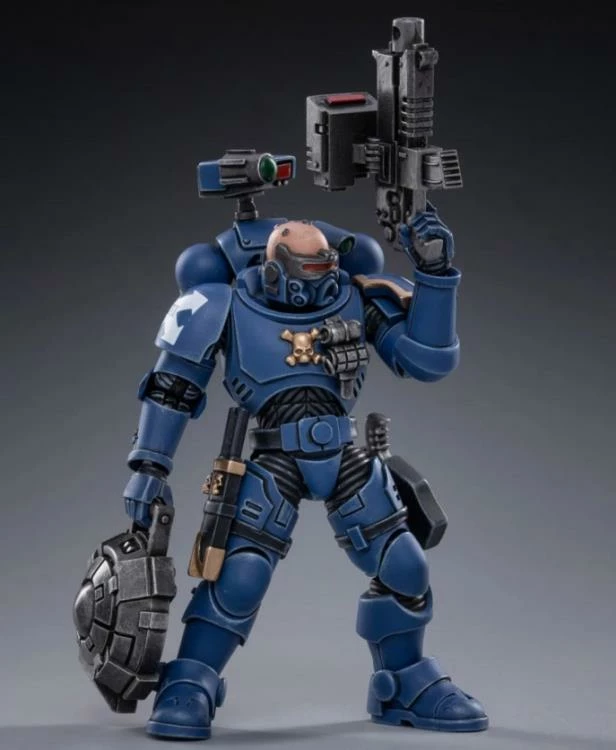 Warhammer 40K Ultramarines Incursors Box Of 4 1/18 Scale Figures 6 Warhammer 40K Ultramarines Incursors Box Of 4 1/18 Scale Figures - Image 4