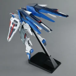Bandai MG 1/100 Freedom Gundam (Ver 2.0) 25 Bandai MG 1/100 Freedom Gundam (Ver 2.0) -Bandai Shop 6290cd17 148f 4af2 97dc aeceea2492e8