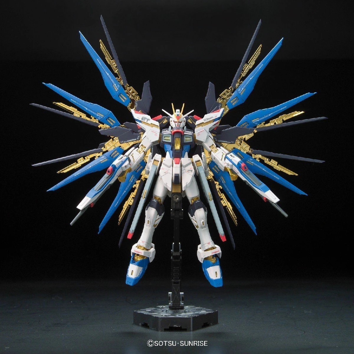 Bandai RG 1/144 #14 Strike Freedom Gundam 10 Bandai RG 1/144 #14 Strike Freedom Gundam - Image 8