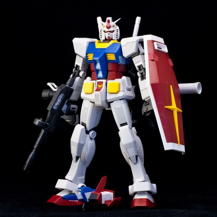 Bandai MG First Gundam RX-78-2 3 Bandai MG First Gundam RX-78-2