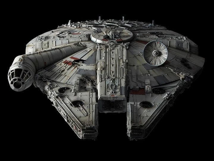 Bandai Star Wars A New Hope PG Millennium Falcon Model 1/72 Scale Kit 3 Bandai Star Wars A New Hope PG Millennium Falcon Model 1/72 Scale Kit