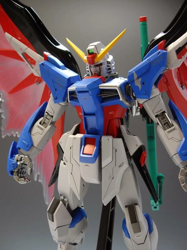 Bandai MG 1/100 Destiny Gundam (Extreme Blast Mode) 5 Bandai MG 1/100 Destiny Gundam (Extreme Blast Mode) - Image 3