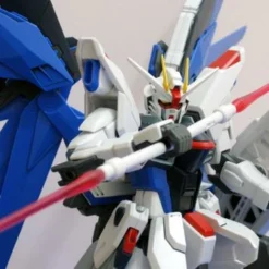 BANDAI Gundam ZGMF-X10A Freedom Gundam MG 1/100 Scale 11 BANDAI Gundam ZGMF-X10A Freedom Gundam MG 1/100 Scale -Bandai Shop MGF 9 1