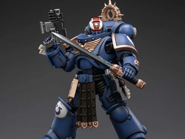 Warhammer 40K Ultramarines Primaris Lieutenant Amulius 1/18 Scale Figure 3 Warhammer 40K Ultramarines Primaris Lieutenant Amulius 1/18 Scale Figure