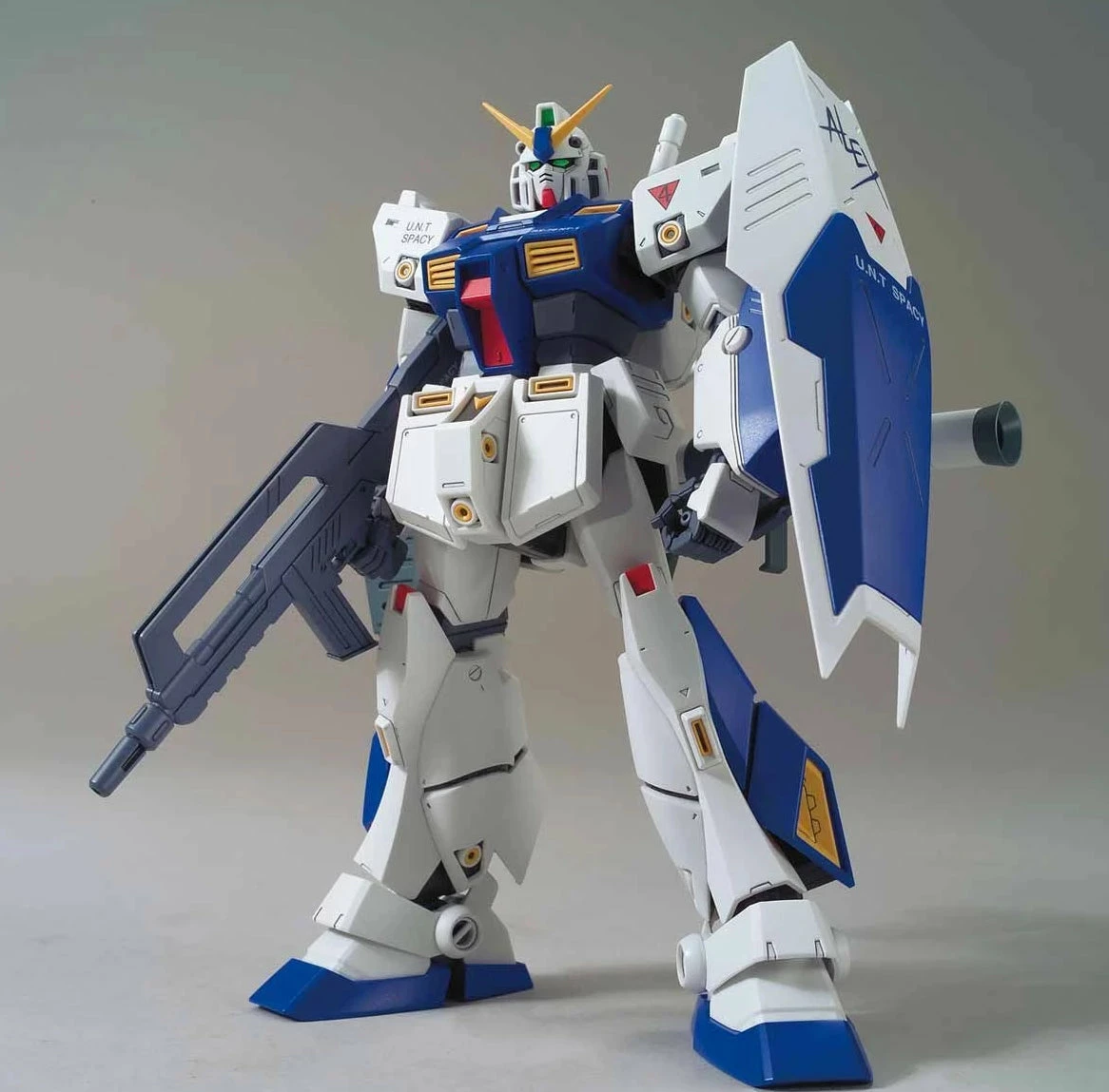 Bandai MG 1/100 Gundam NT-1 "Alex" (Ver. 2.0) 5 Bandai MG 1/100 Gundam NT-1 "Alex" (Ver. 2.0) - Image 3